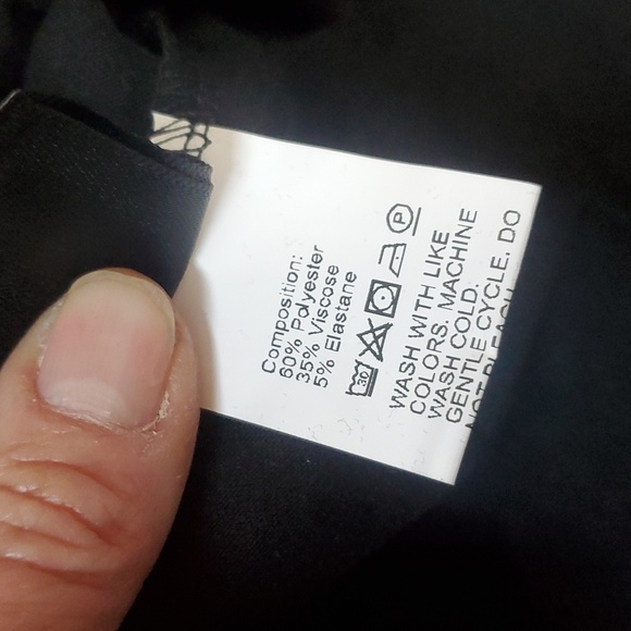 Skirt and shirt - Picture 7 of 7